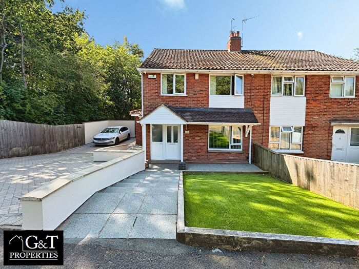 3 Bedroom Semi Detached House For Sale In Merryfield Road, Dudley, DY1