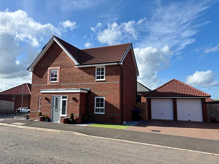 4 Bedroom Detached House For Sale In Gibside Way, Spennymoor, Durham, DL16
