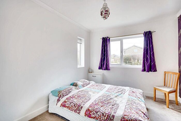 4 Bedroom Detached House For Sale In New Cheveley Road, Newmarket, CB8