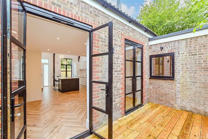 3 Bedroom Semi-Detached House For Sale In Canterbury Road, Lydden, Dover, Kent, CT15