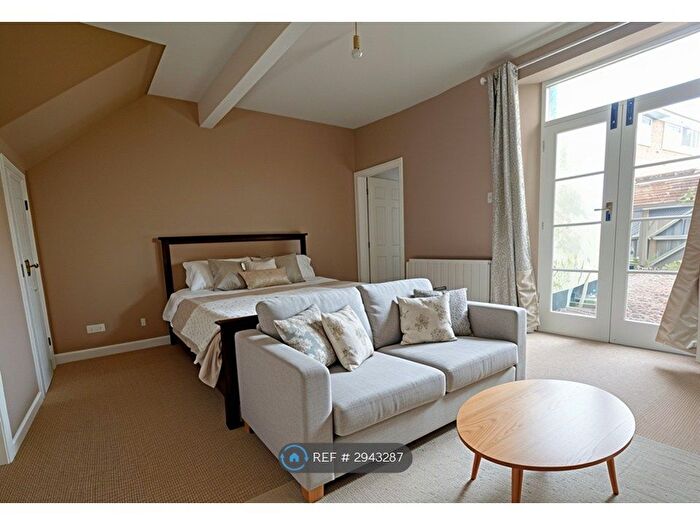 Studio To Rent In Alphington Street, Exeter, EX2