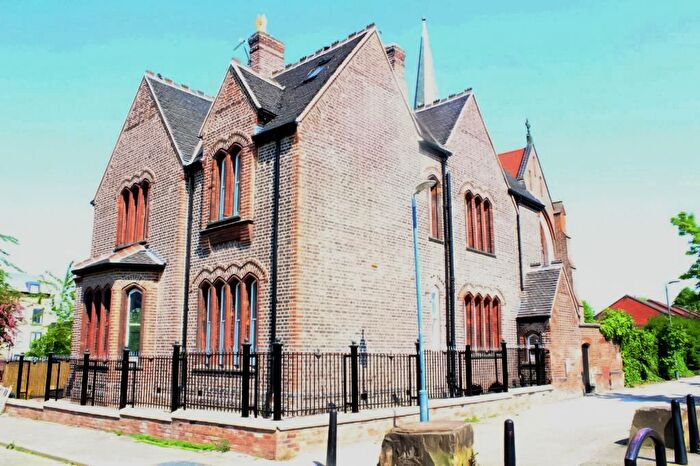 2 Bedroom Flat To Rent In Hulton Street, Salford, M5