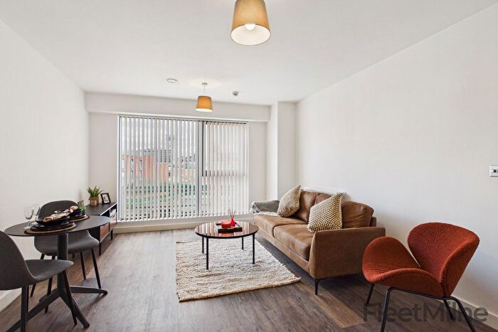 1 Bedroom Flat To Rent In The Forum, Chinatown, B5