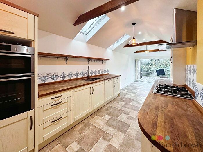 3 Bedroom Detached Bungalow To Rent In Viking Way, Metheringham, Lincoln, LN4