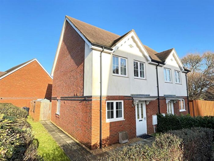 3 Bedroom Semi Detached House For Sale In Holmes Road, Riverdown Park, SP1