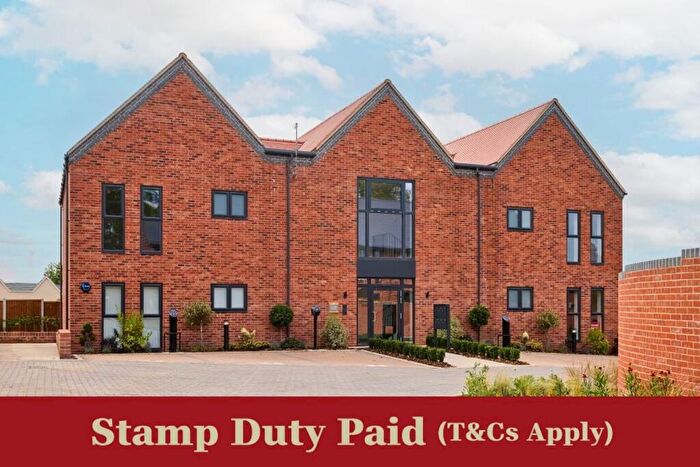 1 Bedroom Apartment For Sale In The Waldens, Mount Pleasant Road, CB11