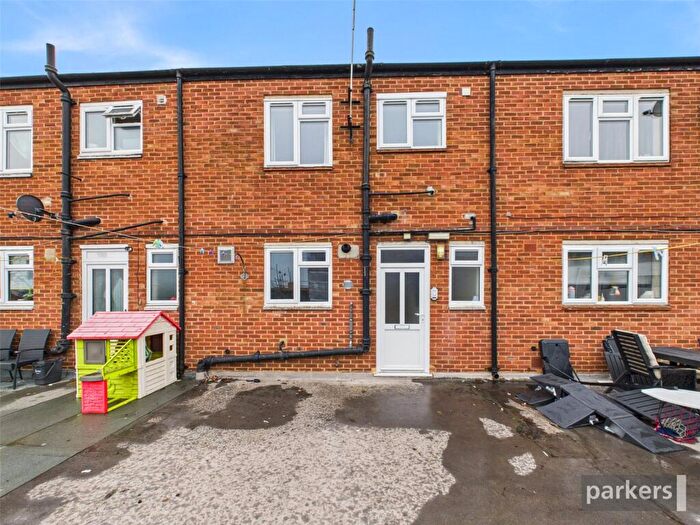 2 Bedroom Apartment To Rent In Crockhamwell Road, Woodley, Reading, Berkshire, RG5