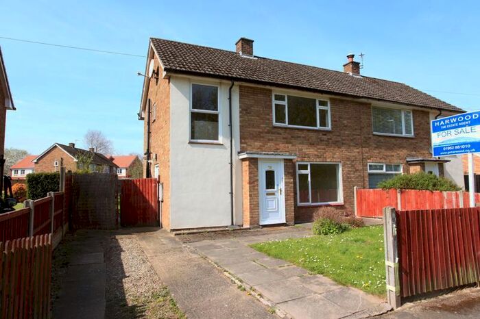 2 Bedroom Semi-Detached House For Sale In Kemberton Drive, Madeley, Telford, TF7