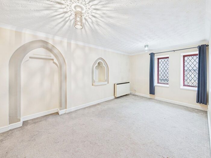 1 Bedroom Flat For Sale In Sansome Walk, Worcester, Worcestershire, WR1