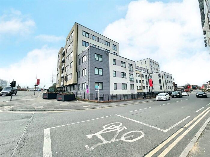 1 Bedroom Apartment To Rent In Stoke Road, Slough, SL2