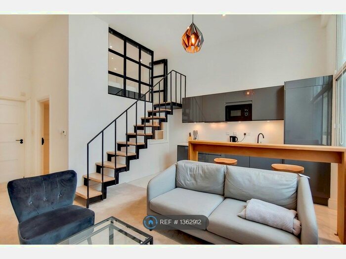 2 Bedroom Flat To Rent In Westbourne Terrace, London, W2