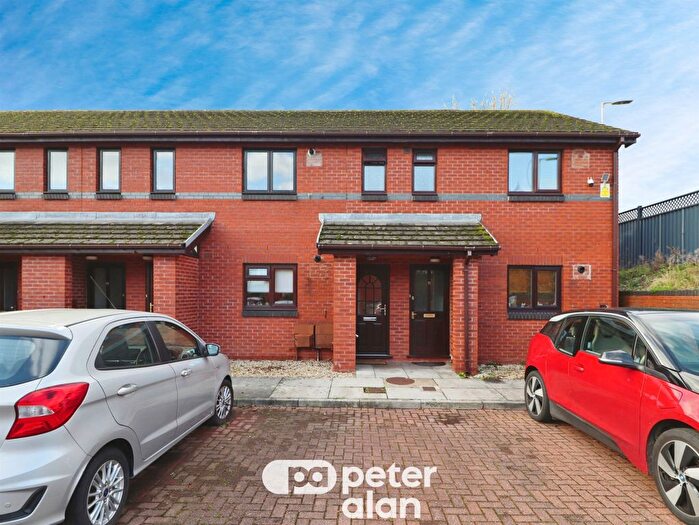 1 Bedroom Flat For Sale In Evansfield Road, Cardiff, CF14