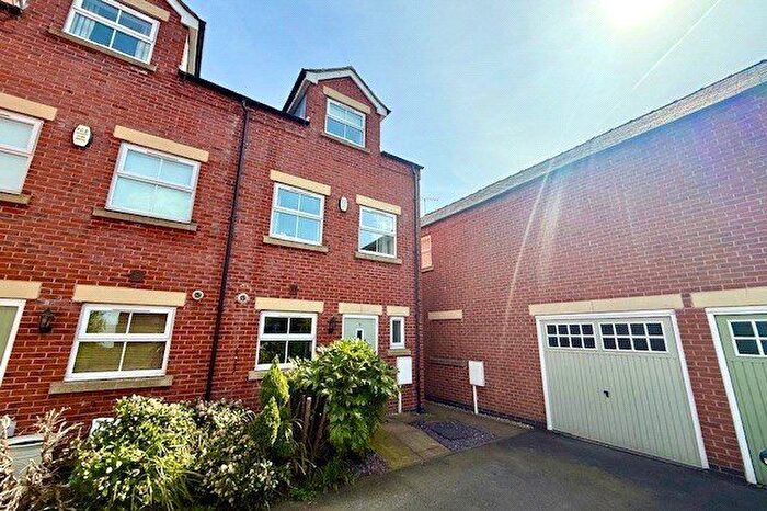 3 Bedroom Detached House For Sale In Peak Close, Belper, Derbyshire, DE56