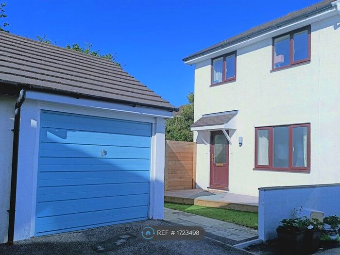 3 Bedroom Semi-Detached House To Rent In Polmennor Road, Falmouth, TR11
