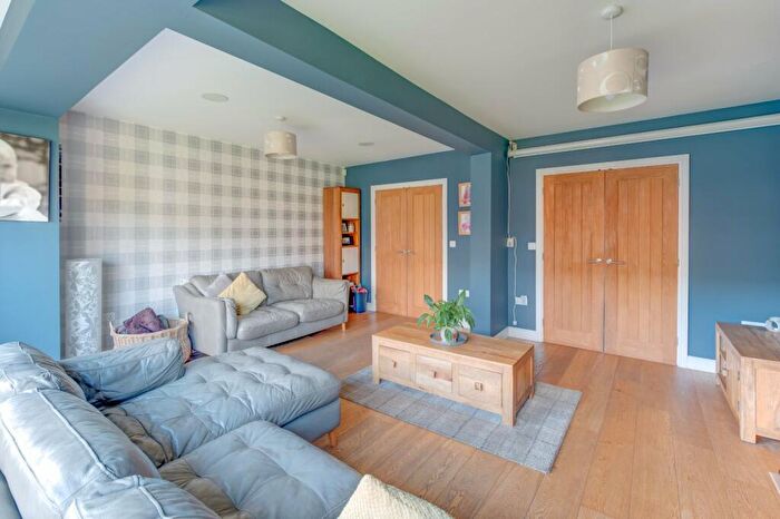 5 Bedroom Detached House For Sale In Bromsgrove Road, Studley, Warwickshire, B80