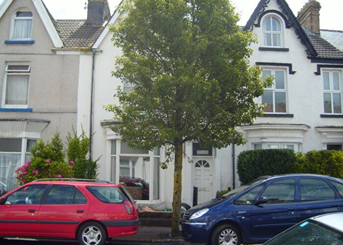 4 Bedroom House To Rent In St Helens Avenue, Brynmill, Swansea, SA1