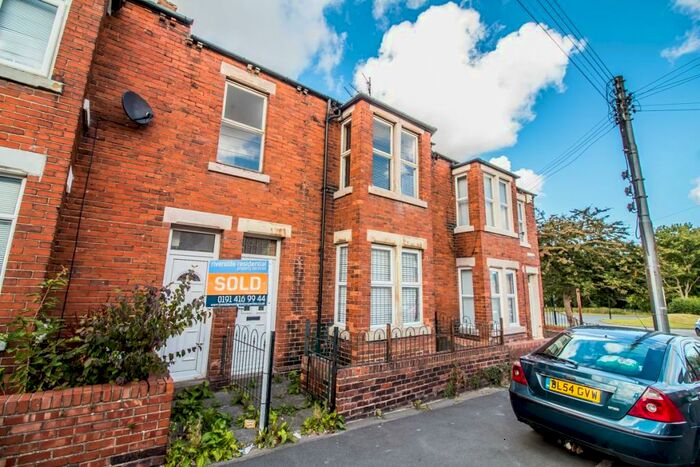 1 Bedroom Flat To Rent In Gladstone Terrace, Sulgrave, Washington, Tyne And Wear, NE37