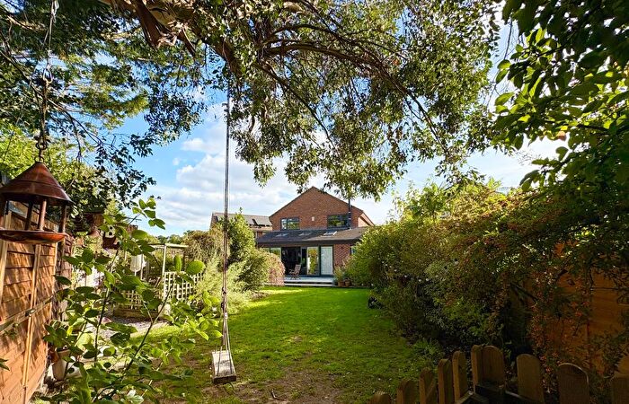 4 Bedroom Detached House For Sale In Lakeland Gardens, Marchwood, SO40