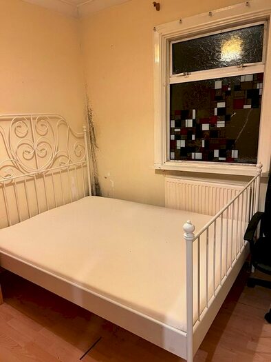 Studio To Rent In Twickenham Road, Isleworth, TW7