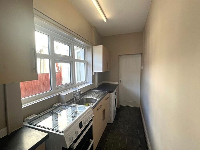 2 Bedroom Terraced House To Rent In Newfield Street, Tunstall, Stoke-On-Trent, ST6