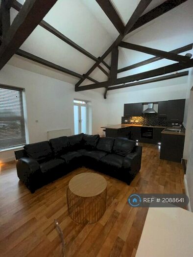 2 Bedroom Flat To Rent In Cross Green Lane, Leeds, LS9