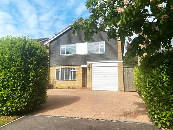 4 Bedroom Detached House To Rent In Old Lodge Drive, Beaconsfield, HP9