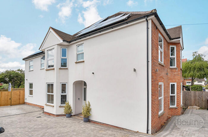 5 Bedroom Detached House To Rent In Frensham Road, Farnham, Surrey, GU9