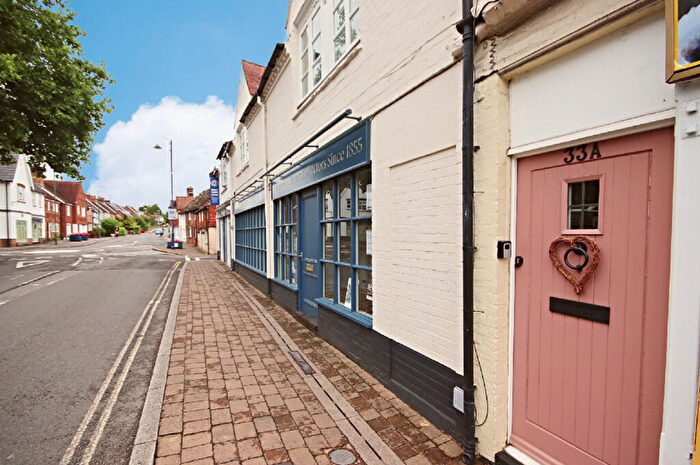 2 Bedroom Apartment For Sale In High Street, Billingshurst, RH14