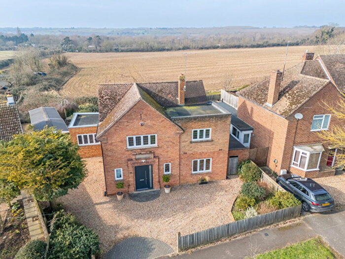 3 Bedroom Detached House For Sale In Dolben Avenue, Stanwick, NN9