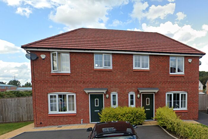 3 Bedroom Semi-Detached House To Rent In Trafalgar Street, Rochdale, Greater Manchester, OL16