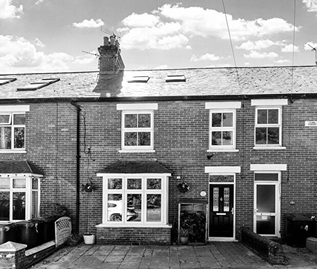 4 Bedroom Terraced House For Sale In Sussex Terrace, Midhurst, GU29