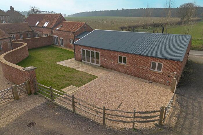 3 Bedroom Barn Conversion For Sale In Green Farm Barns, Hindolveston Road, Melton Constable, NR24
