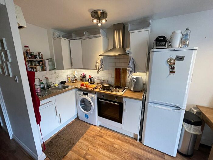 Studio To Rent In Forfield Place, Leamington, CV31