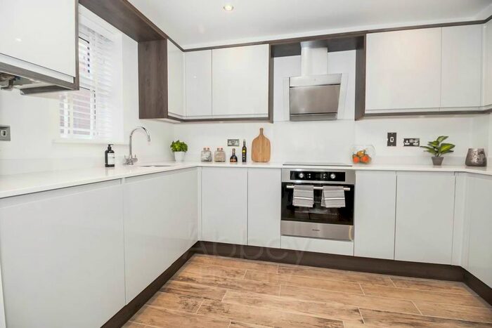 1 Bedroom Flat To Rent In South Road, Luton, LU1