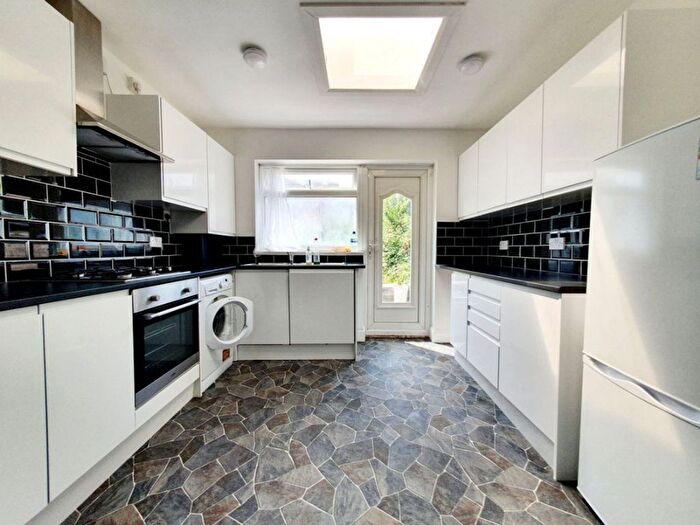 3 Bedroom Property To Rent In Croft Close, Harlington, UB3