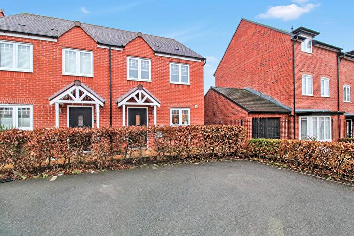 3 Bedroom Semi-Detached House For Sale In Watercress Rise, Biddenham, MK40