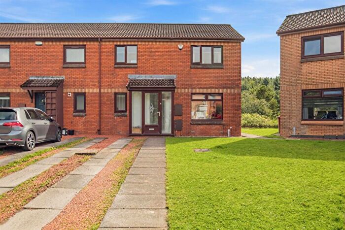 3 Bedroom Semi-Detached House For Sale In Whinfell Gardens, East Kilbride, Glasgow, G75