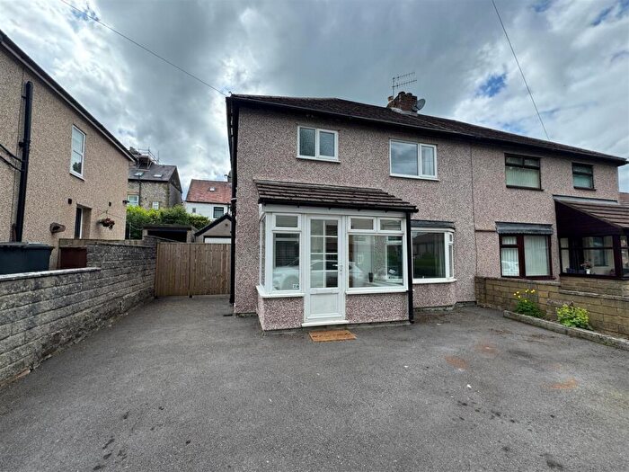 3 Bedroom Semi Detached House To Rent In Heath Park Road, Buxton, Derbyshire, SK17