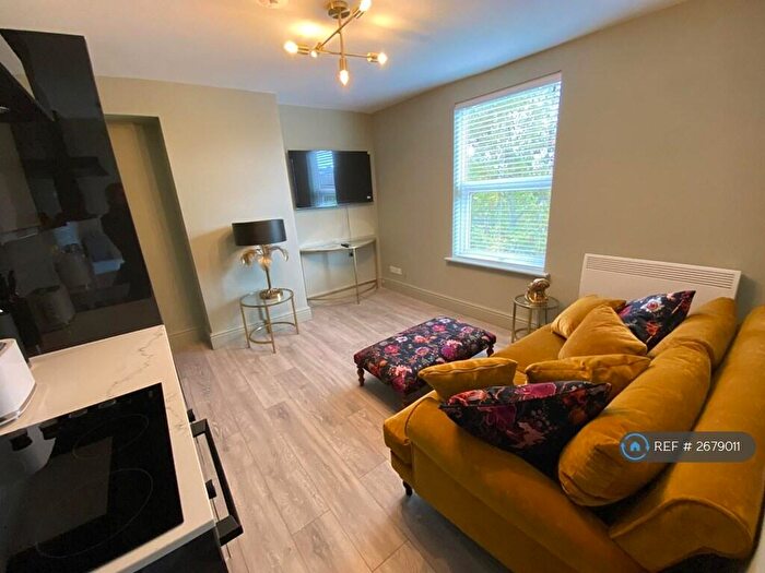 1 Bedroom Flat To Rent In Worcester Road, Bromsgrove, B61