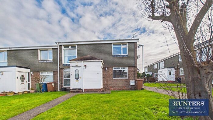 2 Bedroom Flat For Sale In Marbury Close, Moorside, Sunderland, SR3