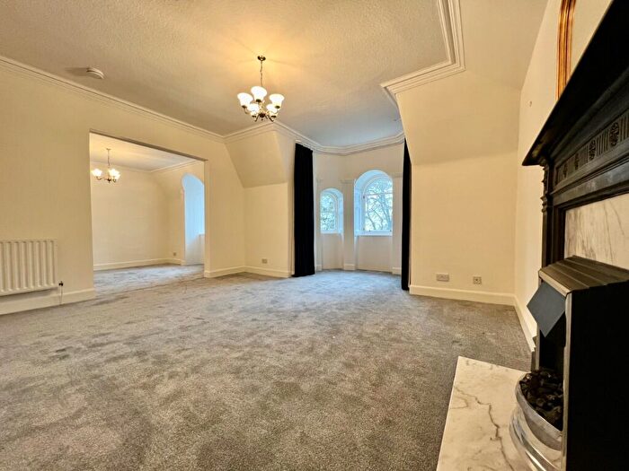 2 Bedroom Flat To Rent In Magdala Crescent, West End, Edinburgh, EH12