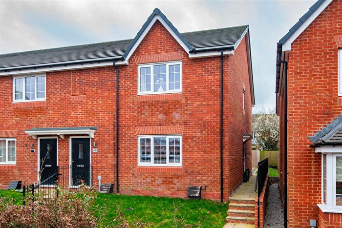2 Bedroom Flat For Sale In Lady Fern Field, Standish, Wigan, WN6