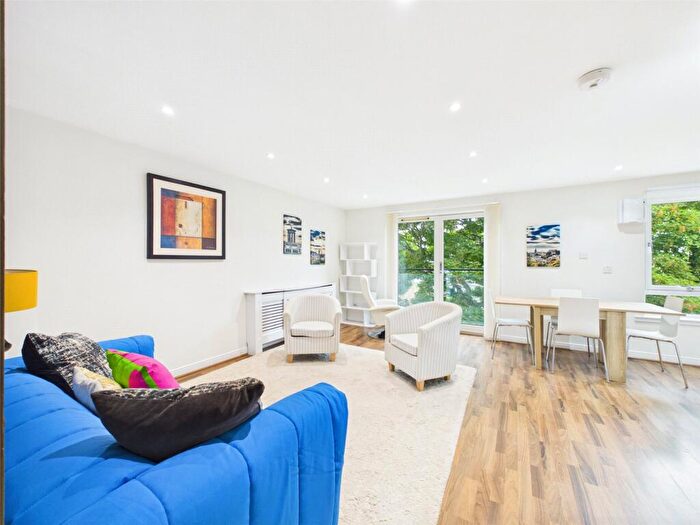 2 Bedroom Apartment To Rent In New Street, Musselburgh, East Lothian, EH21