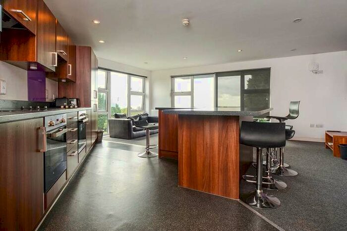 8 Bedroom Apartment To Rent In Plymbridge Lane, Plymouth, PL6