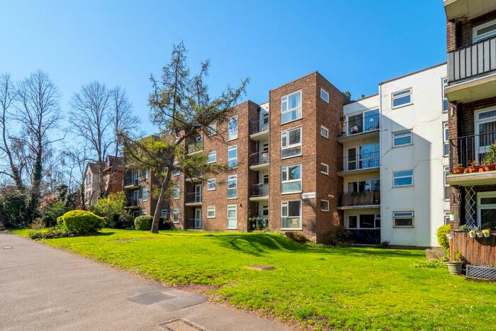 2 Bedroom Flat To Rent In Willow Road, Wallington, SM6