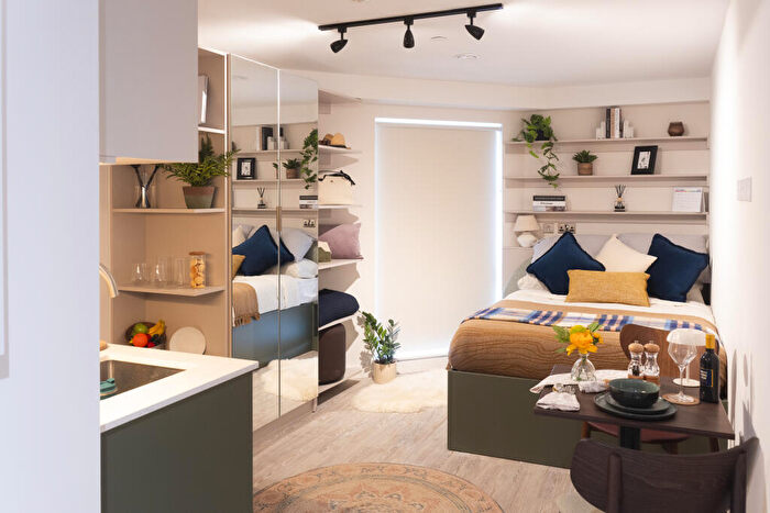 Studio To Rent In Clarence Street, Kingston Upon Thames, Surrey, KT1