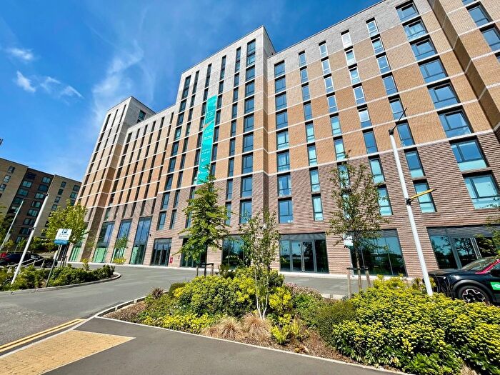 1 Bedroom Studio For Sale In Calibra Court, Kimpton Road, Luton, Bedfordshire, LU2