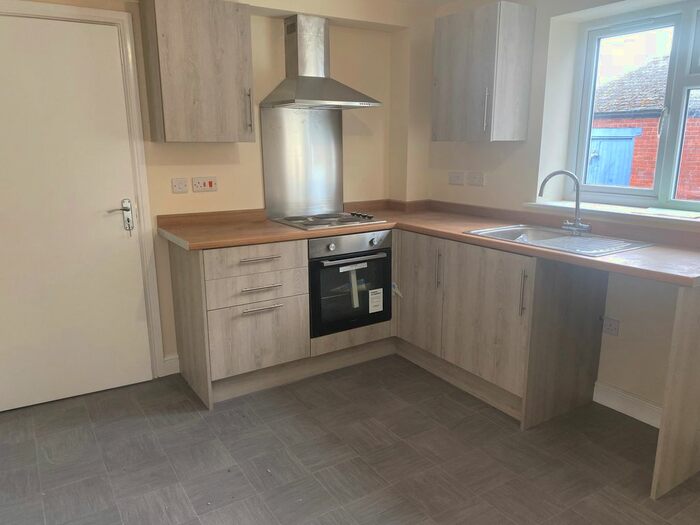 1 Bedroom Flat To Rent In High Street, Stanton Hill, Sutton-In-Ashfield, NG17