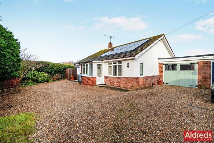 2 Bedroom Bungalow For Sale In St Johns Road, Stalham, NR12