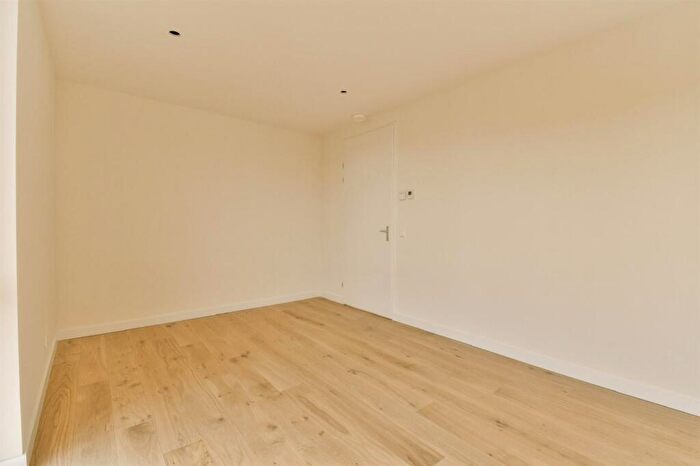 1 Bedroom Apartment For Sale In Salford Low-Entry Property Opportunity, M5